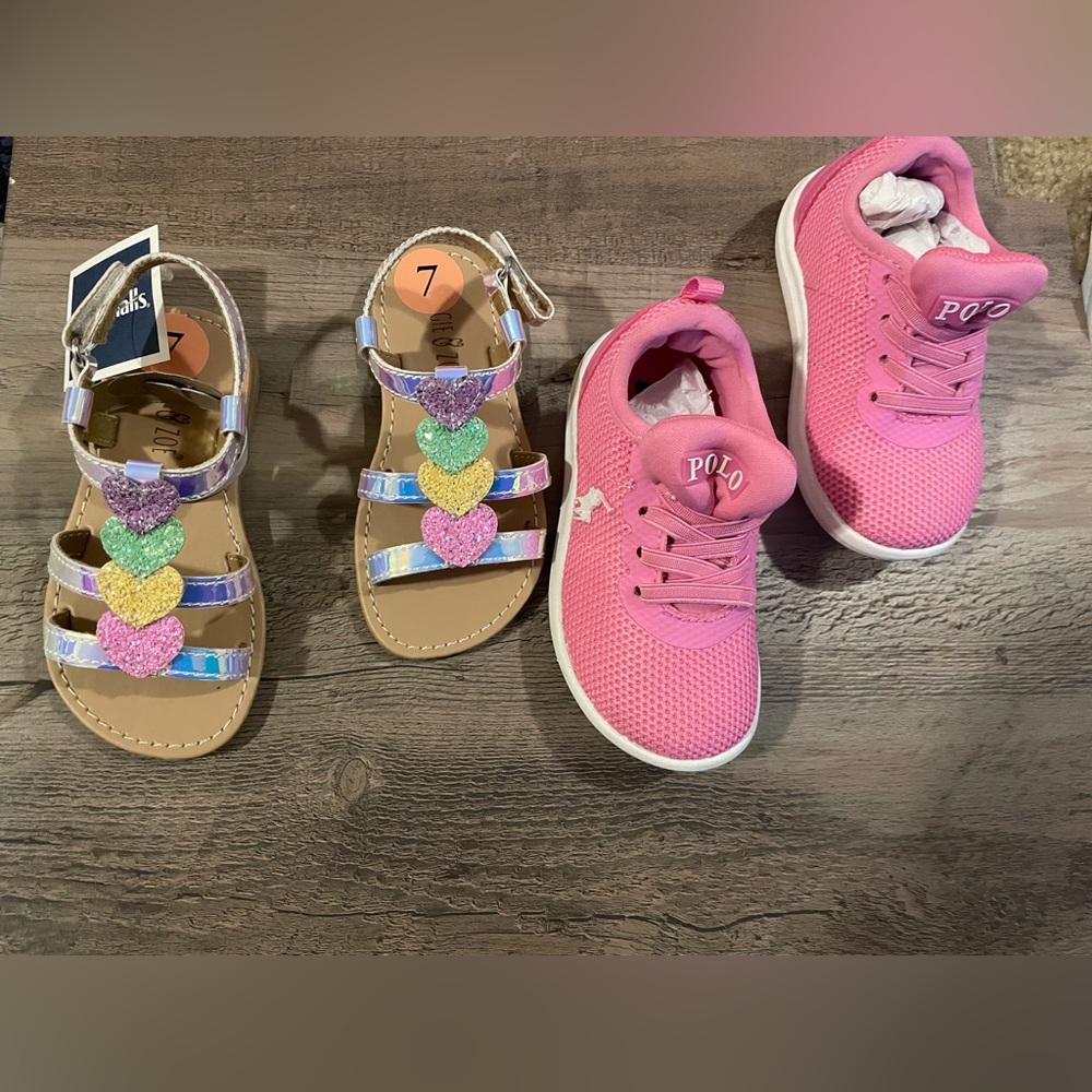 Size 7 girls toddler shoes (2 pair, brand new)